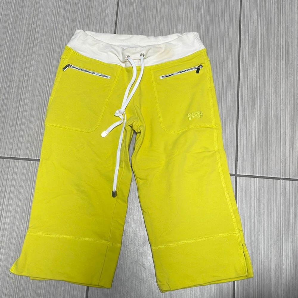 Bebe Sport capri pants